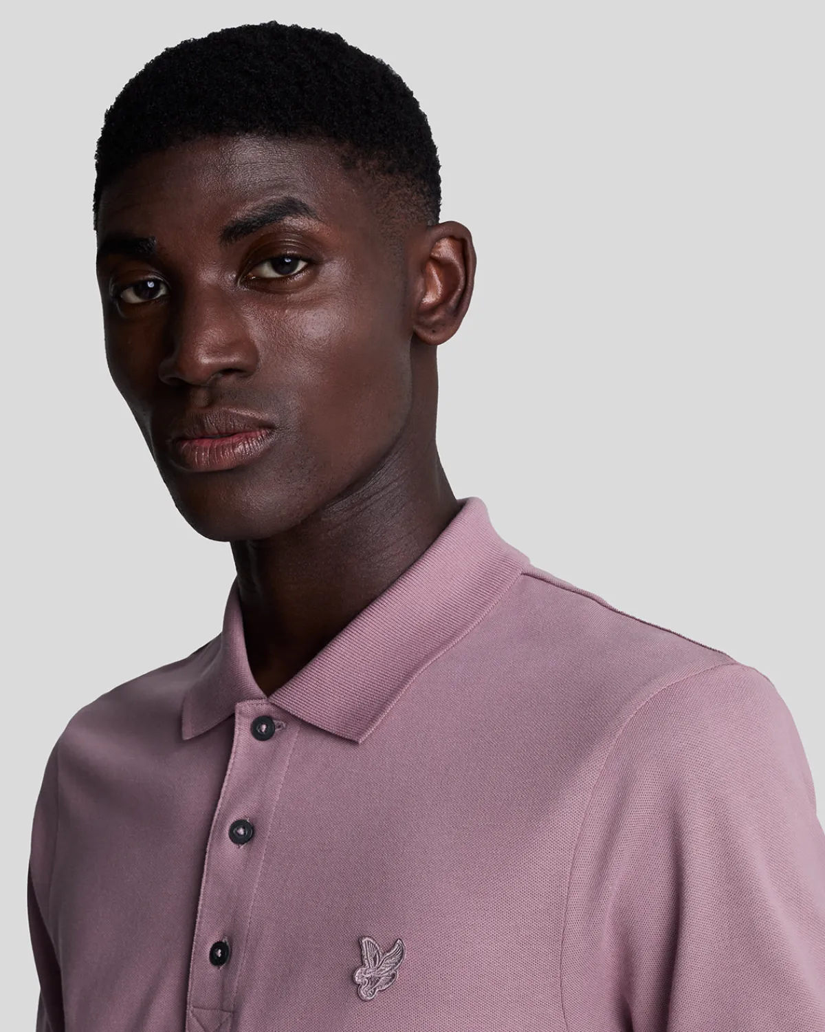 tonal_eagle_polohemd_3-7.webp Lyle & Scott Reframed | Polohemden<Tonal Eagle Polohemd MountainThistle