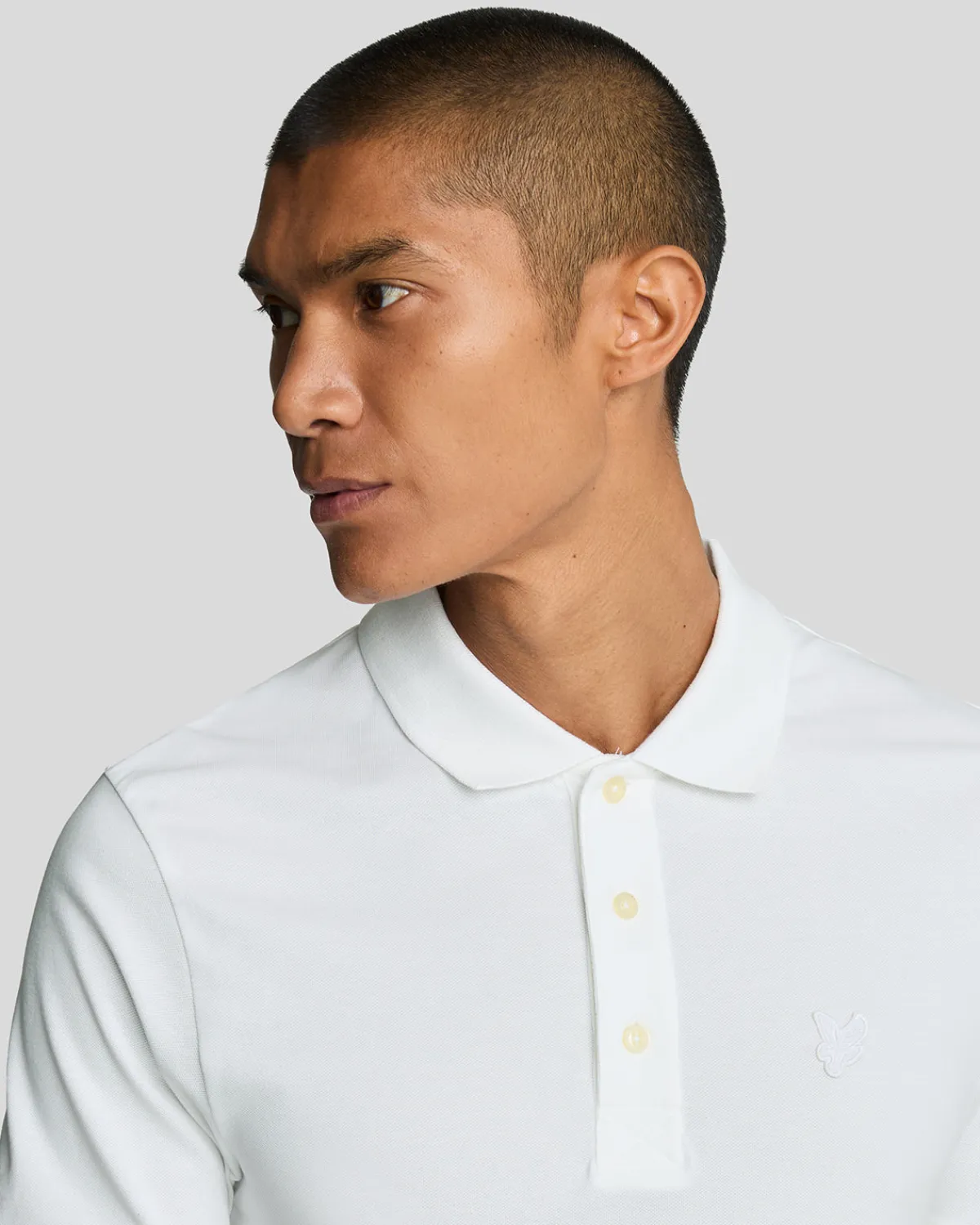 tonal_eagle_polohemd_3.webp Lyle & Scott Reframed | Polohemden<Tonal Eagle Polohemd Weiß