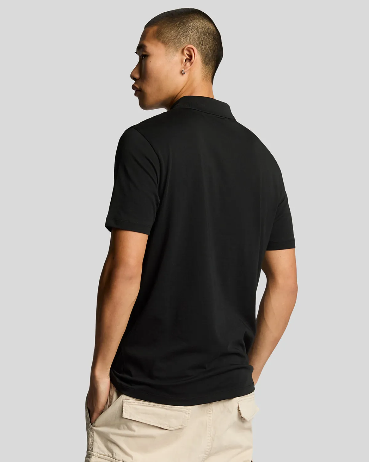 tonal_eagle_polohemd_aus_superfeiner_baumwolle_3-2.webp Lyle & Scott Reframed | Polohemden<Tonal Eagle Polohemd aus superfeiner Baumwolle JetBlack