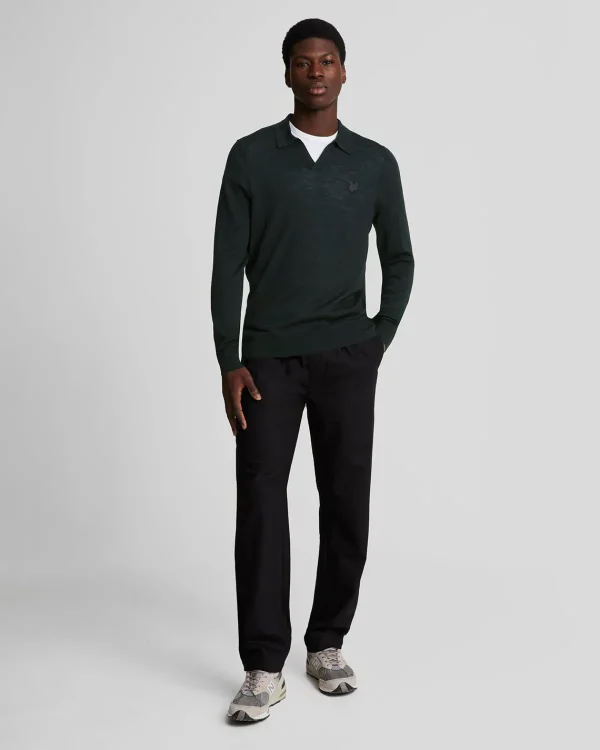 Lyle & Scott Reframed<Tonal Eagle Pullover mit Kragen aus Merino JetBlack