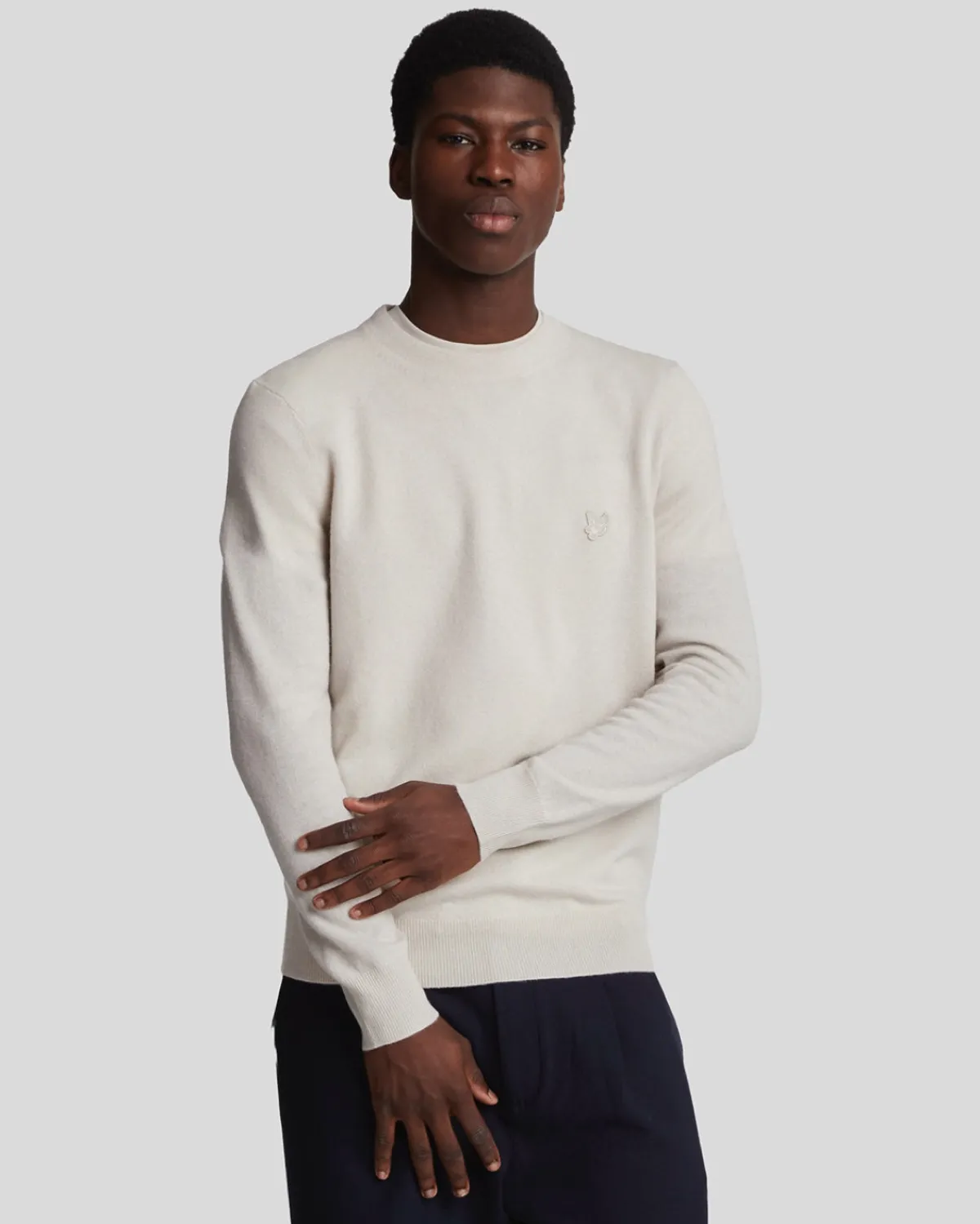 tonal_eagle_pullover_mit_rundhalsausschnitt_aus_lambswool_0-2.webp Lyle & Scott Reframed<Tonal Eagle Pullover mit Rundhalsausschnitt aus Lambswool Cove