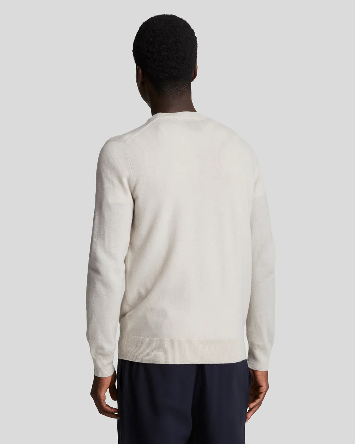 tonal_eagle_pullover_mit_rundhalsausschnitt_aus_lambswool_2-2.webp Lyle & Scott Reframed<Tonal Eagle Pullover mit Rundhalsausschnitt aus Lambswool Cove