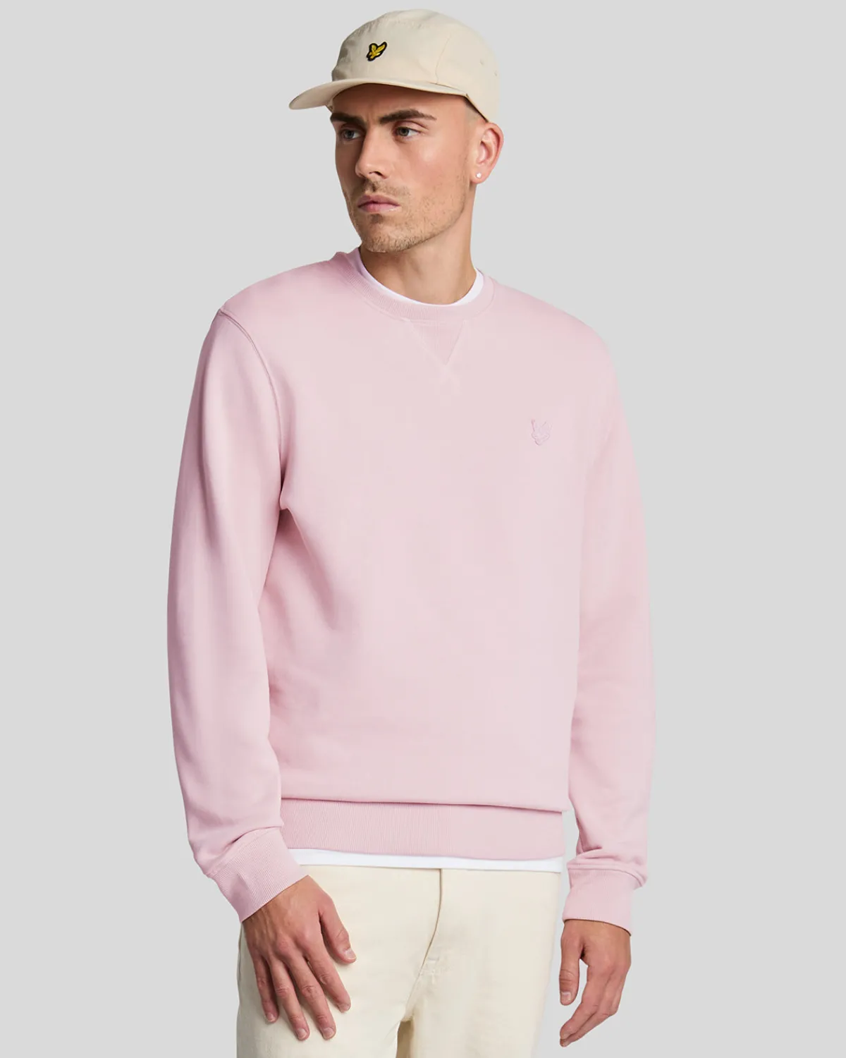 tonal_eagle_sweatshirt_mit_rundhalsausschnitt_0-1.webp Lyle & Scott Reframed | Sweatshirts<Tonal Eagle Sweatshirt mit Rundhalsausschnitt PinkSalt