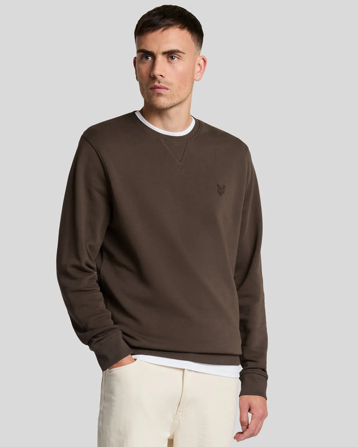 tonal_eagle_sweatshirt_mit_rundhalsausschnitt_0-4.webp Lyle & Scott Reframed | Sweatshirts<Tonal Eagle Sweatshirt mit Rundhalsausschnitt FormGreen
