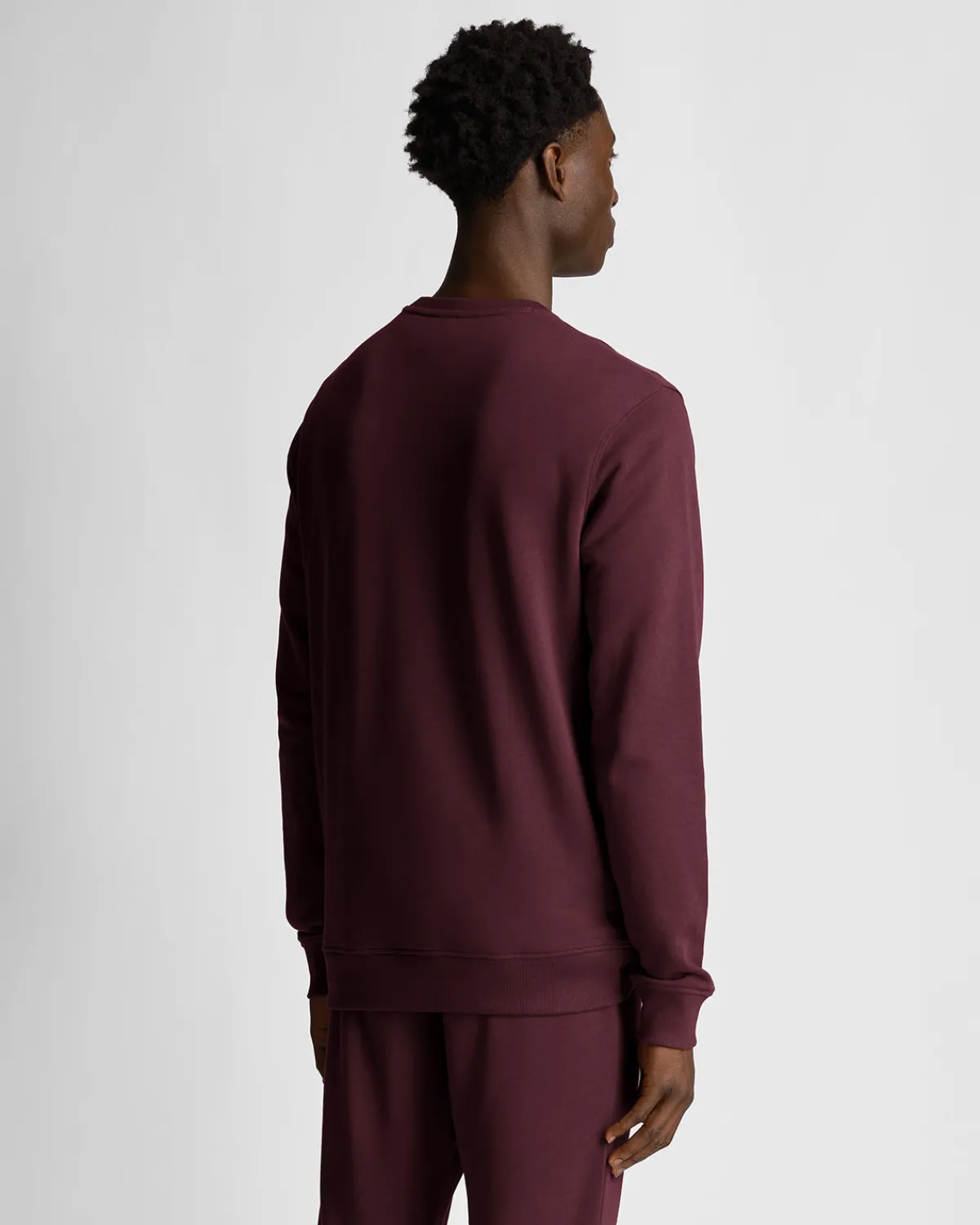 tonal_eagle_sweatshirt_mit_rundhalsausschnitt_2-7.webp Lyle & Scott Sweatshirts<Tonal Eagle Sweatshirt mit Rundhalsausschnitt Burgund