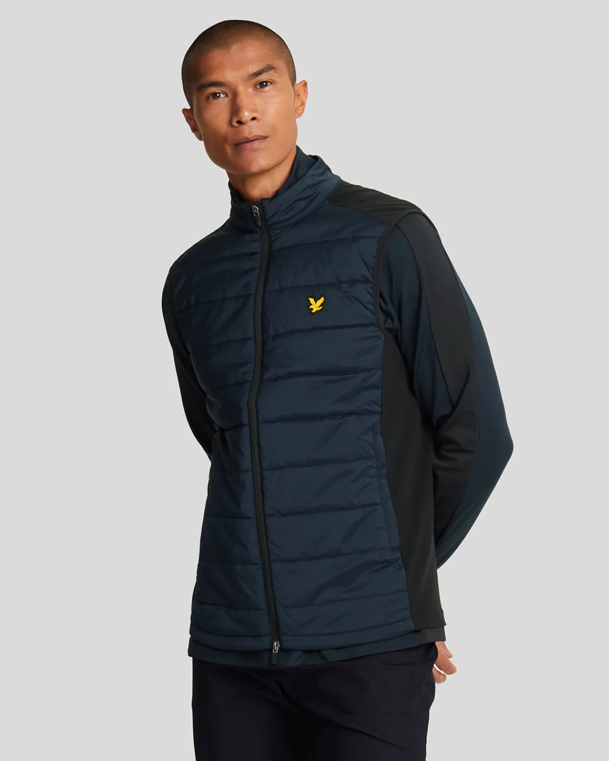wattierte_golfweste_0.webp Lyle & Scott Golf | Mäntel & Jacken<Wattierte Golfweste DarkNavy