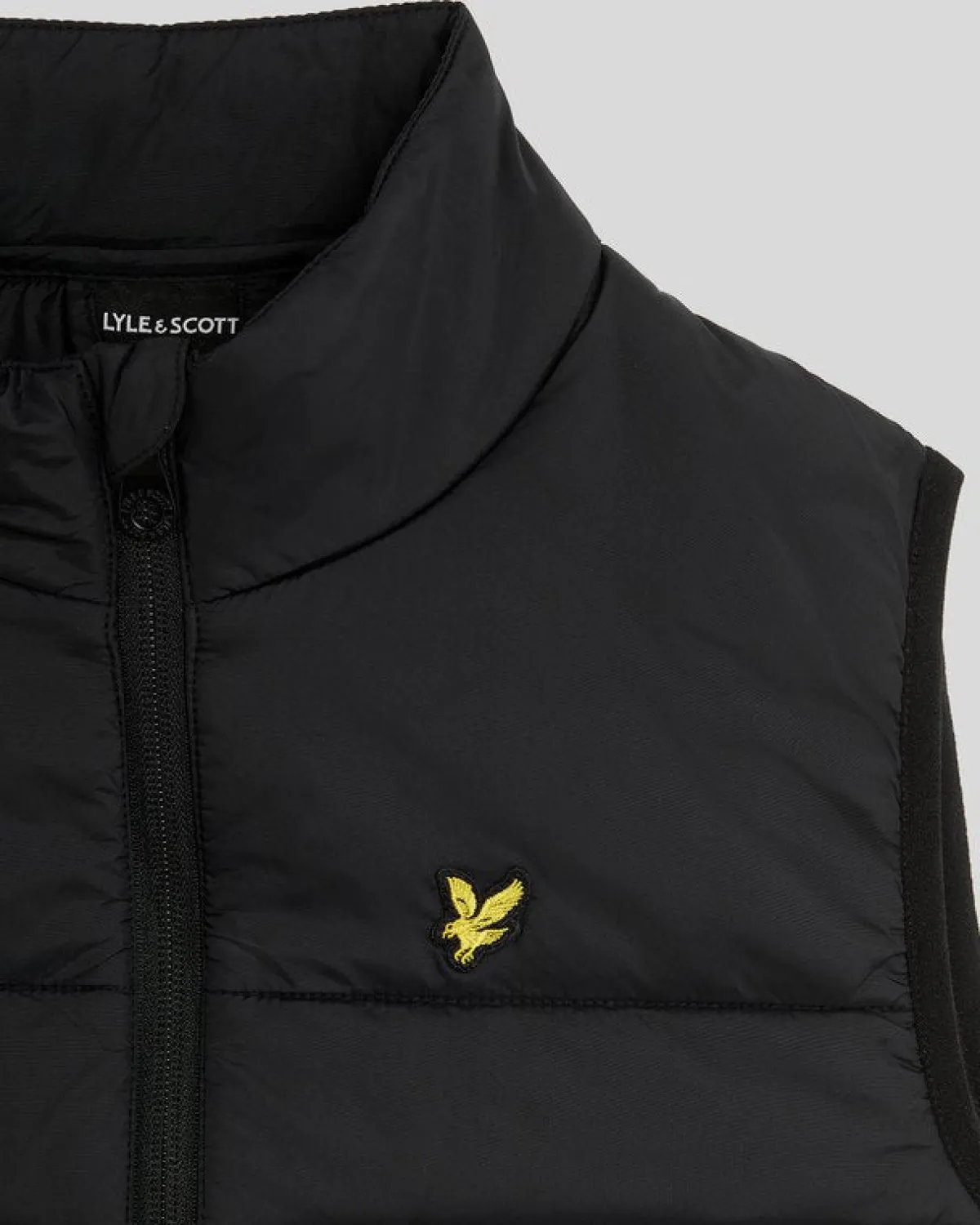 wattierte_kinderweste_5.webp Lyle & Scott Kinder Mäntel & Jacken<Wattierte Kinderweste Pechschwarz