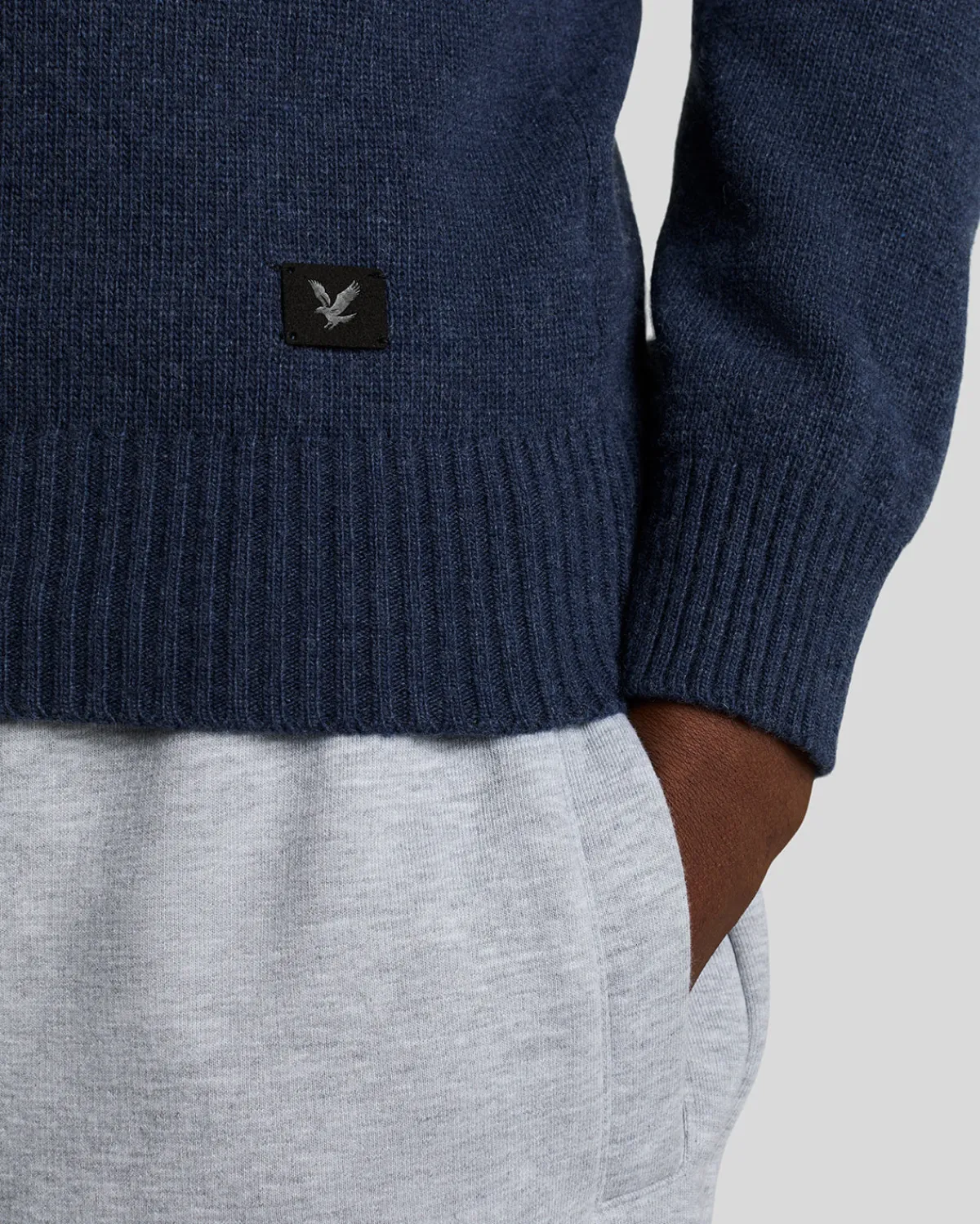 year_knitwear___zip_pullover_4-2.webp Lyle & Scott 150 Jahre Strickwaren | Pullover & Strickwaren<150 Year Knitwear - 1/4 Zip Pullover NavyHeather