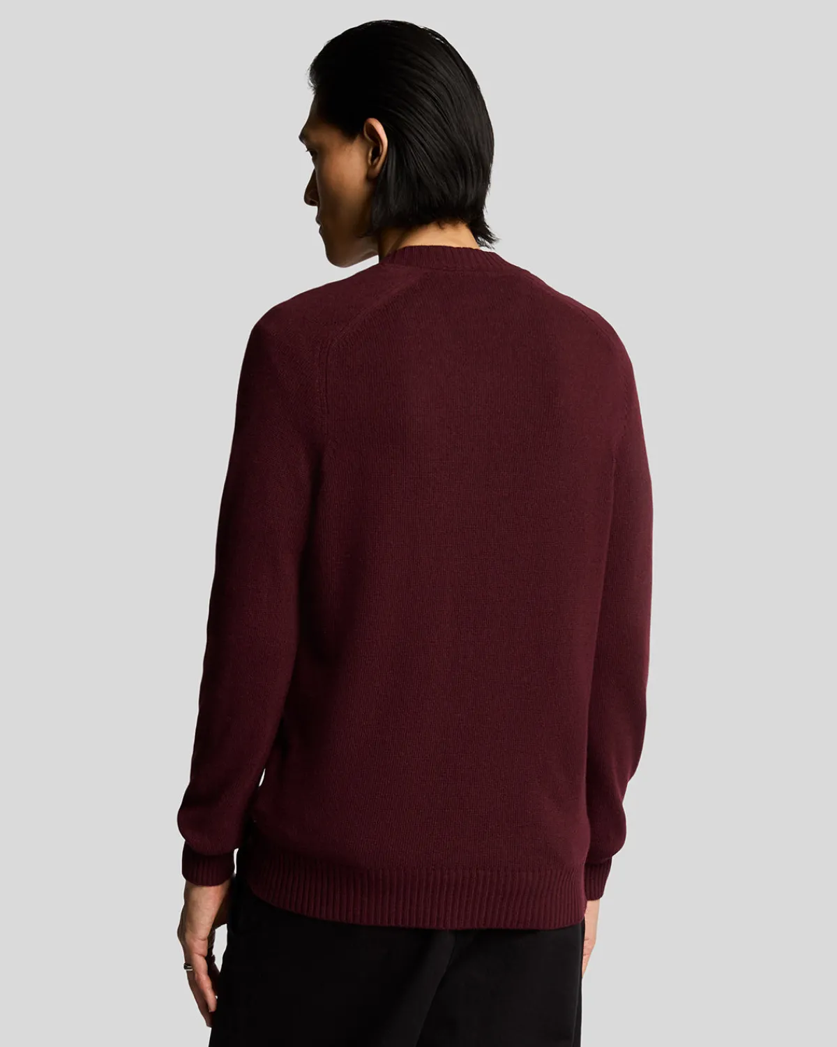 year_knitwear__pullover_mit_vausschnitt_2-3.webp Lyle & Scott 150 Jahre Strickwaren | Pullover & Strickwaren<150 Year Knitwear - Pullover mit V-Ausschnitt BurgundyHeather
