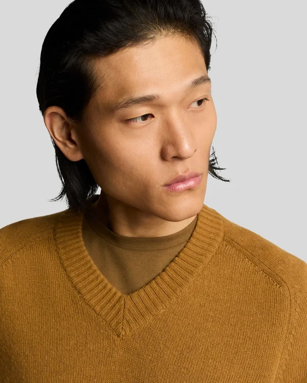 Lyle & Scott 150 Jahre Strickwaren | Pullover & Strickwaren<150 Year Knitwear - Pullover mit V-Ausschnitt GoldenHeather