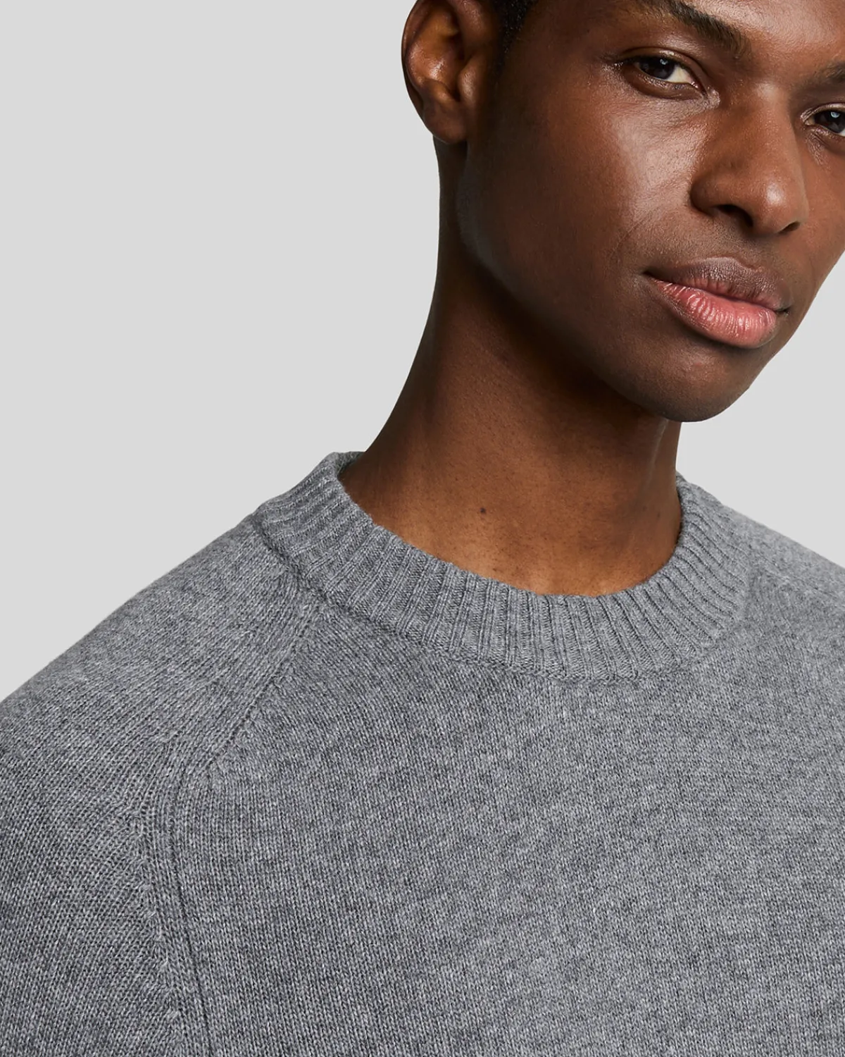 year_knitwear__rundhalspullover_3-1.webp Lyle & Scott 150 Jahre Strickwaren | Pullover & Strickwaren<150 Year Knitwear - Rundhals-Pullover GreyHeather