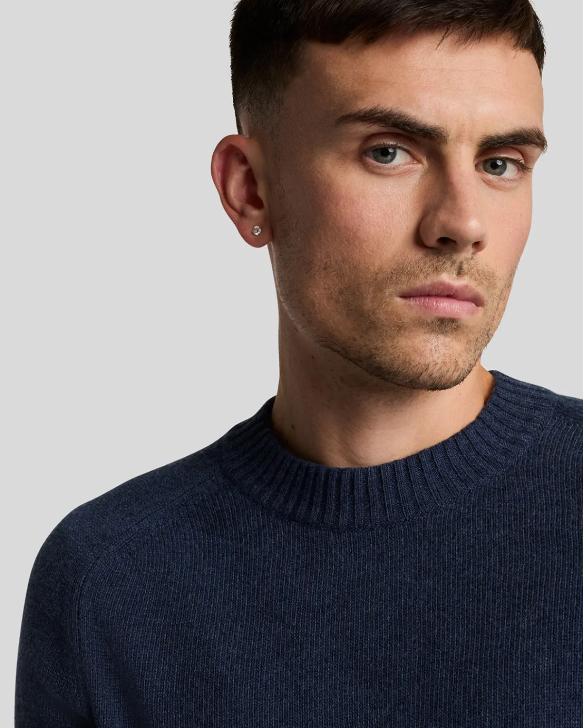 year_knitwear__rundhalspullover_3-2.webp Lyle & Scott 150 Jahre Strickwaren | Pullover & Strickwaren<150 Year Knitwear - Rundhals-Pullover NavyHeather